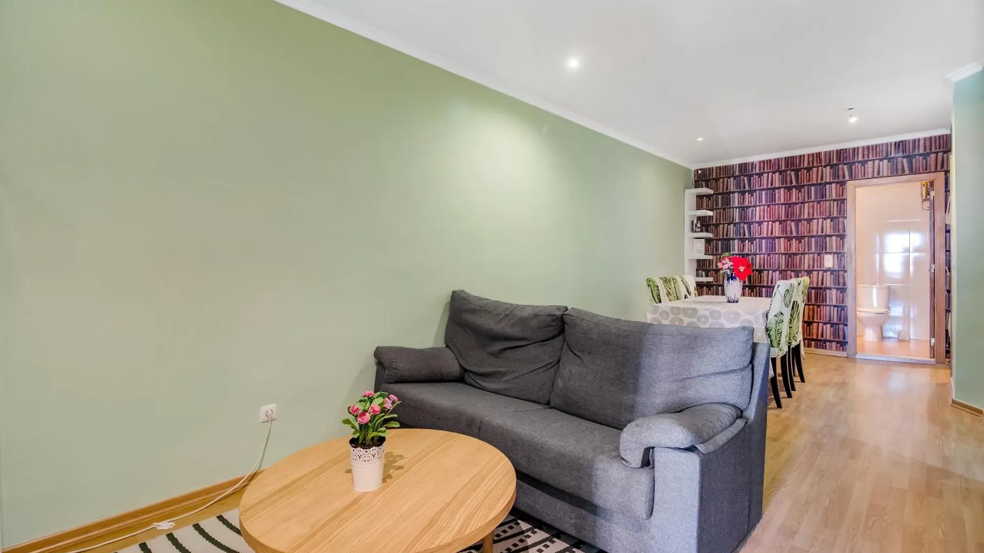Santa Apolonia Apartment Лиссабон